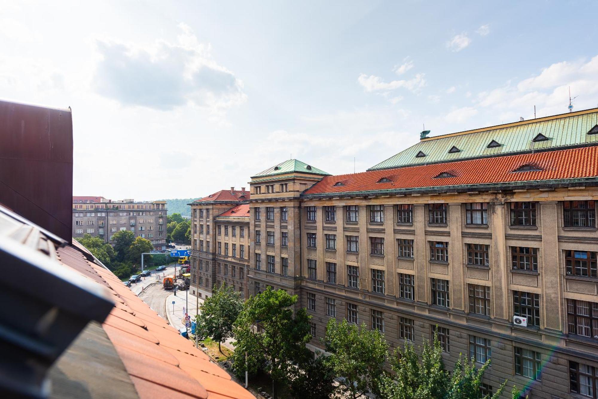 B.o.b. Klimentska Apartment